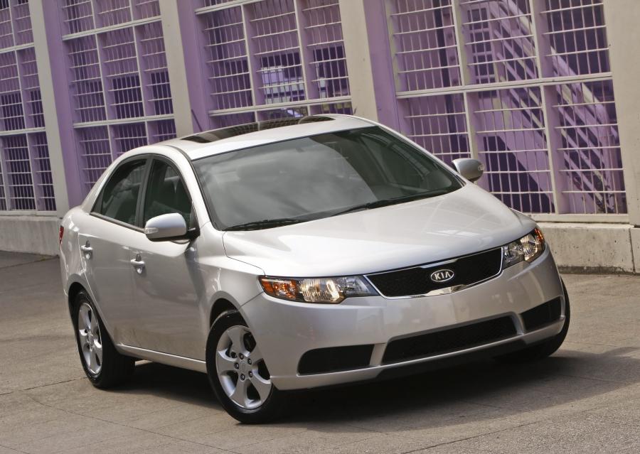  Kia Forte 2009 года  (фото 95 из 128)